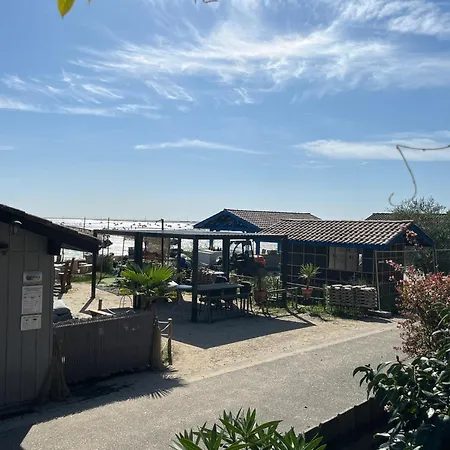 Πανσιόν D'hotes - Village Petit Piquey