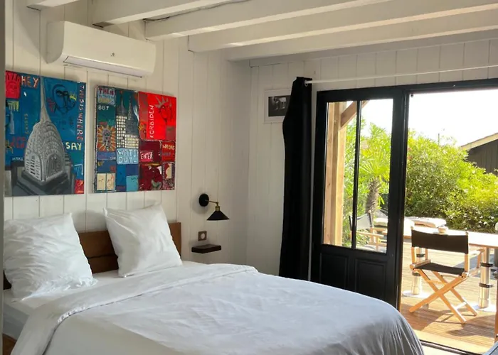 D'hotes - Village Petit Piquey Gæstehus